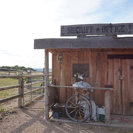 The Longhorn Saloon Hotel Barweiler Екстериор снимка